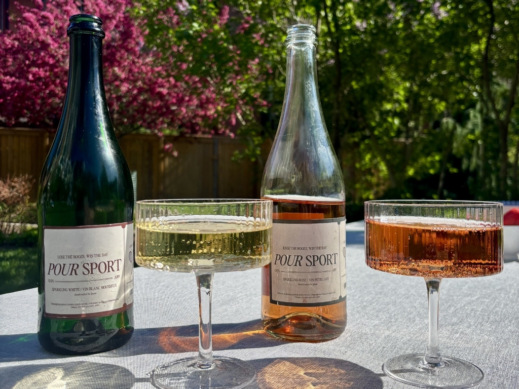 Pour Sport Alcohol-Free wine in Canada