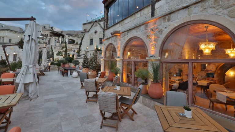 Elika Cave Suites Cappadocia, Curio Collection by Hilton