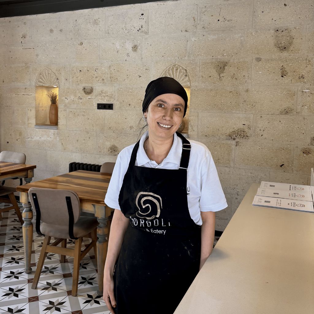 Gorgoli Lounge chef