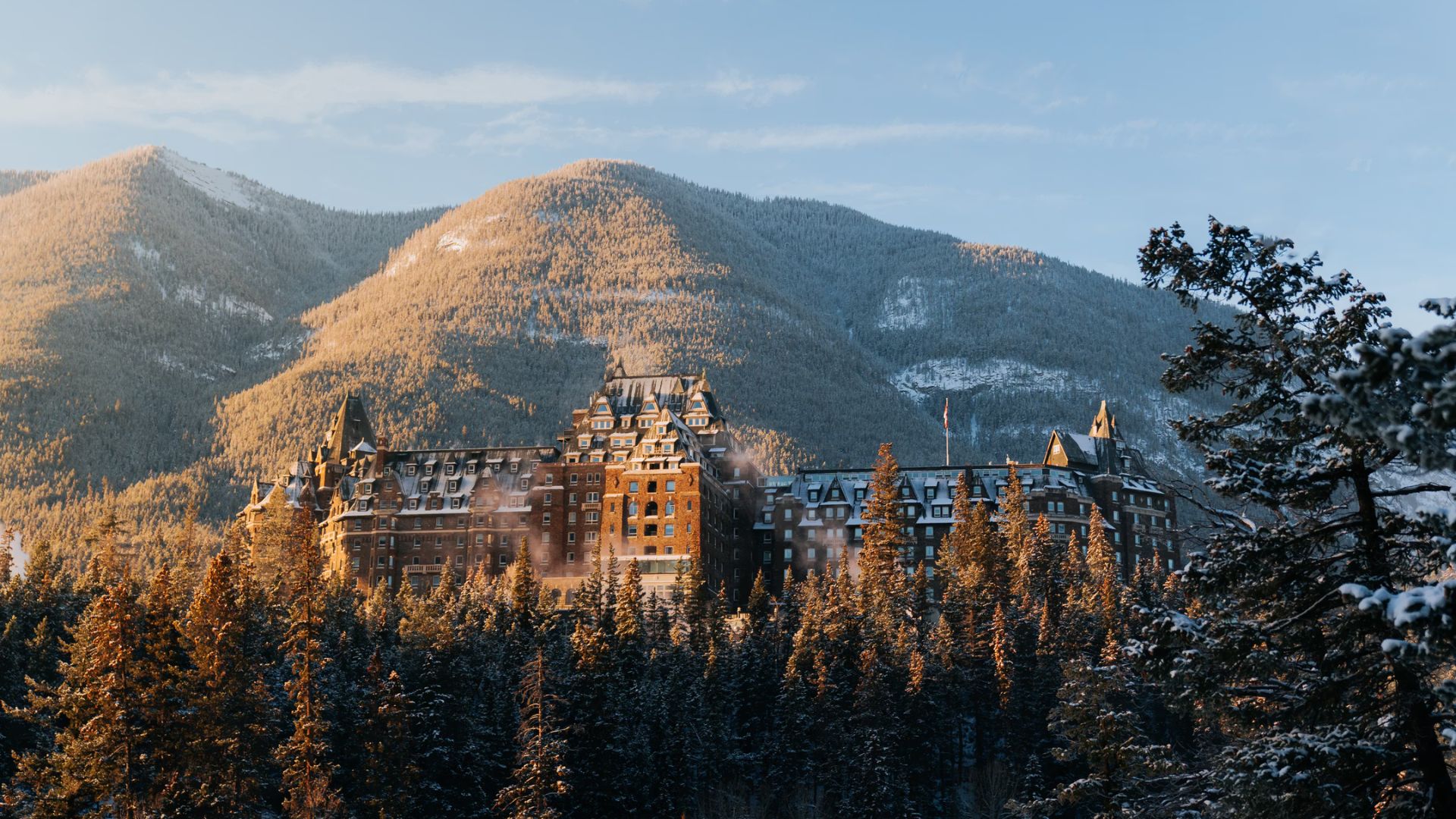 Fairmont Banff Springs Fall
